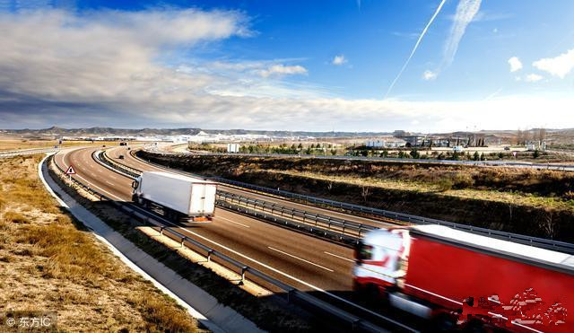 ��ΰ�����·���侭Ӫ����֤��